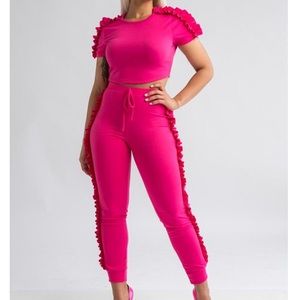 Pink cropped sweatsuit. Runs large. Size small